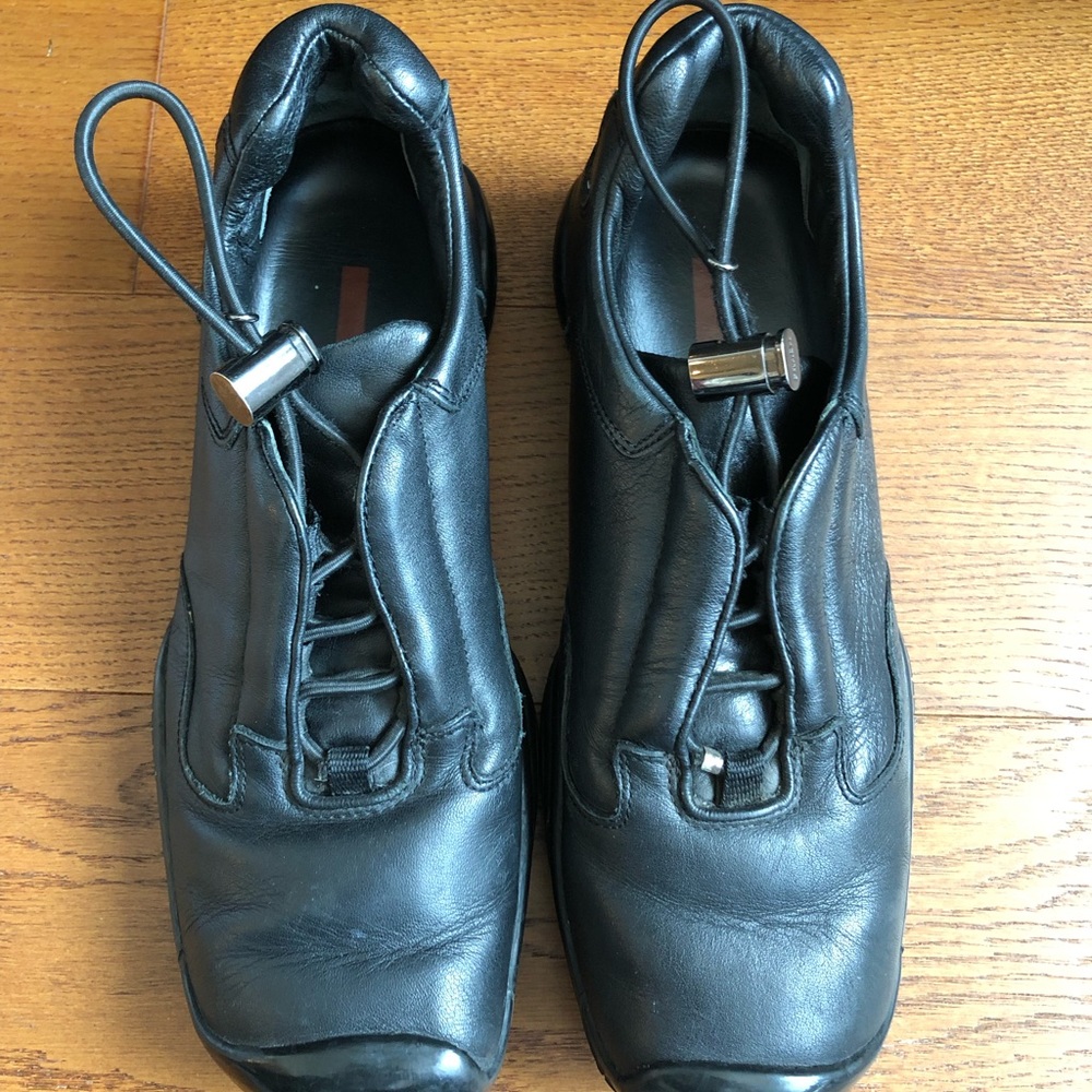 Prada sports loafers with rubber sole red stripe